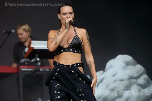 TOVE LO - 2023-08-23 - SAINT CLOUD - Domaine National - Grande Scene - Ebba Tove Elsa Nilsson